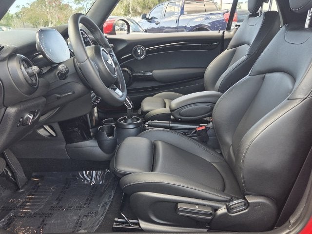 2024 MINI CONVERTIBLE Signature