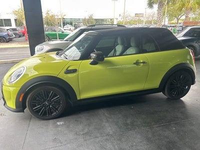 2024 MINI CONVERTIBLE SIGNATURE
