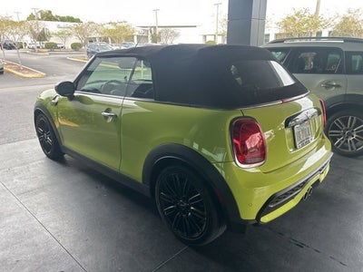 2024 MINI CONVERTIBLE SIGNATURE