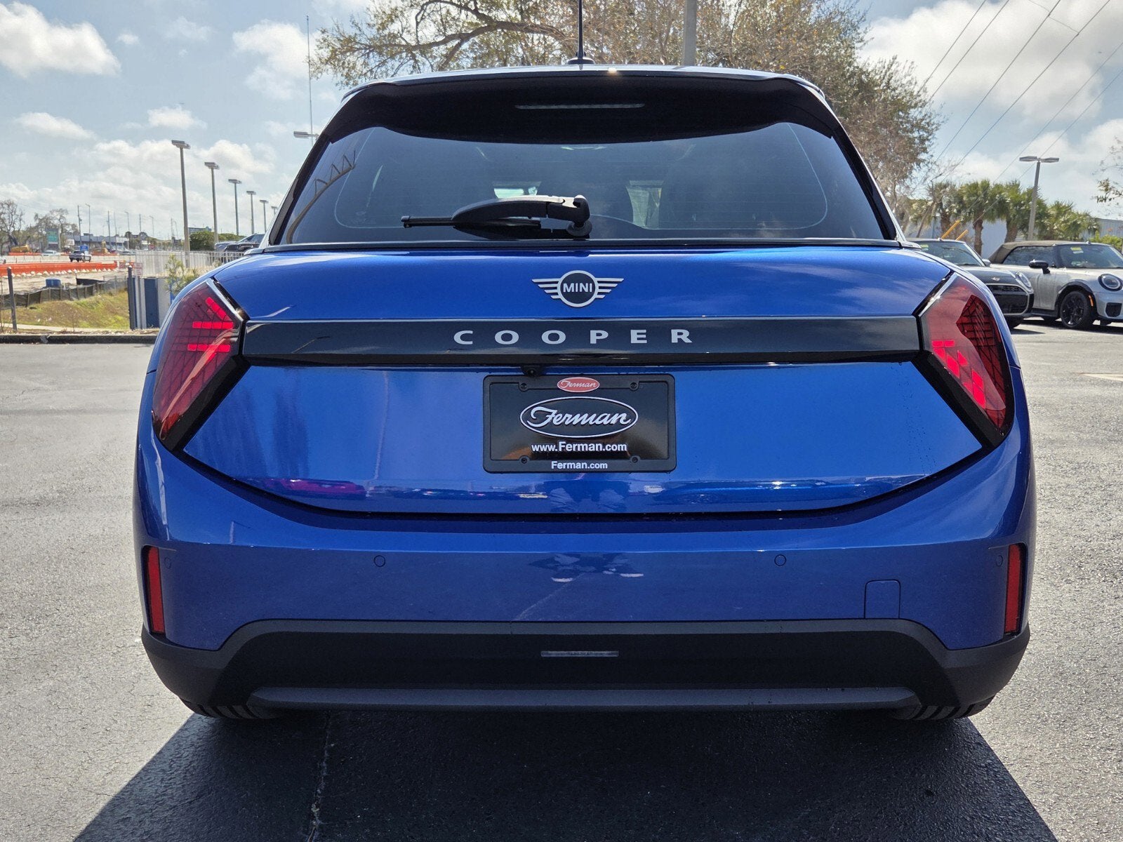 2026 MINI Hardtop 4 Door Cooper Oxford Edition