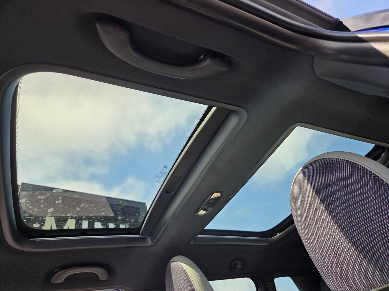 2026 MINI Hardtop 4 Door Cooper Oxford Edition