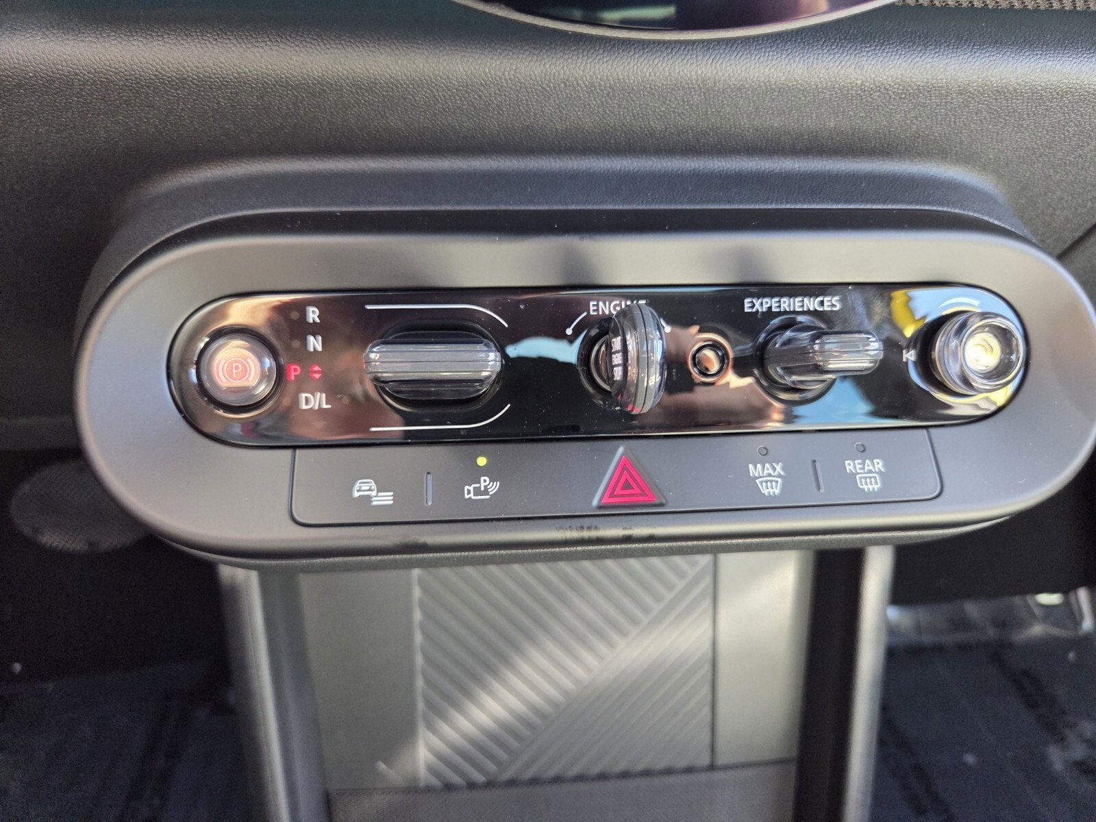 2026 MINI Hardtop 4 Door Cooper Oxford Edition