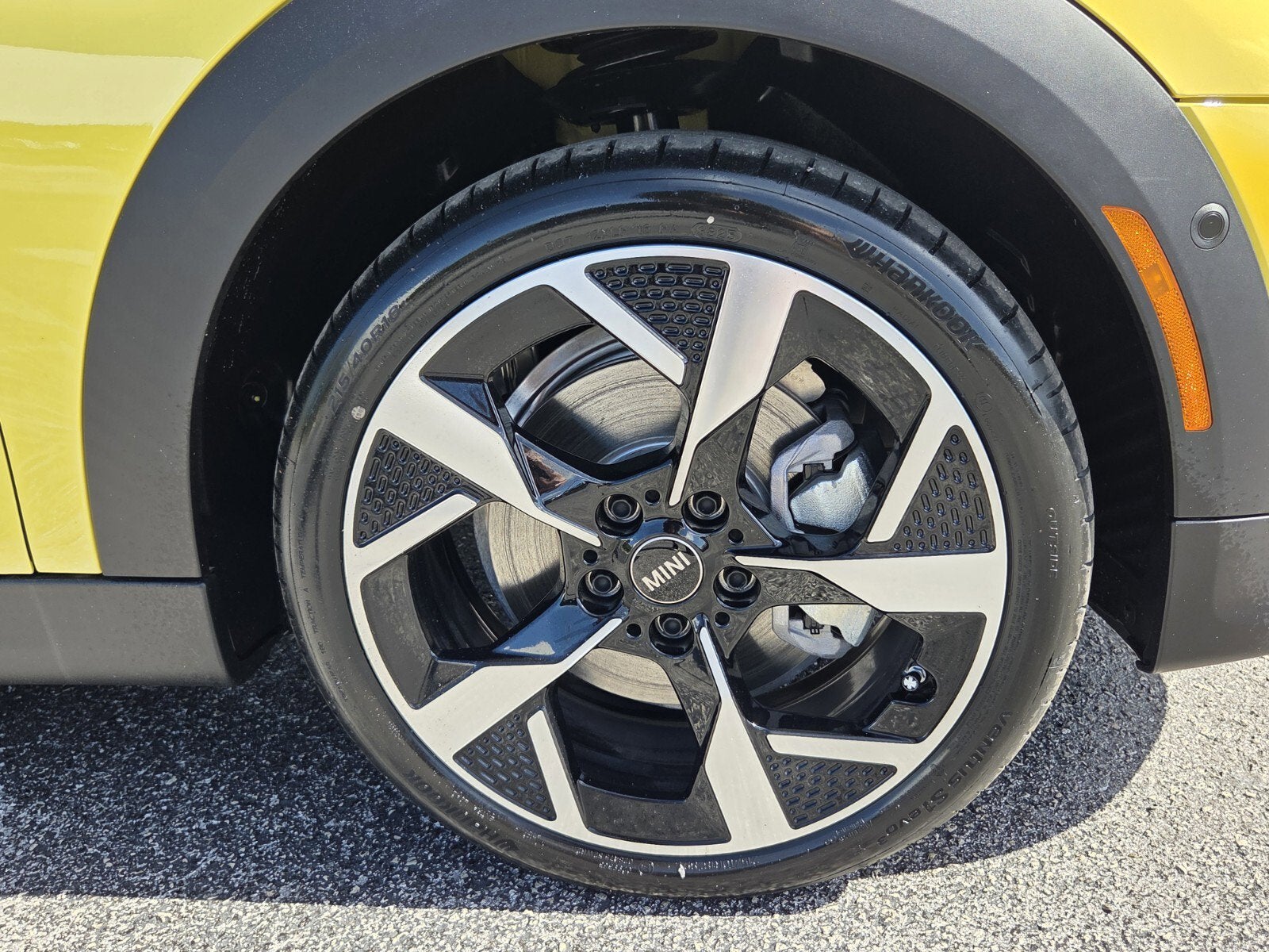 2026 MINI Hardtop 4 Door Cooper Oxford Edition