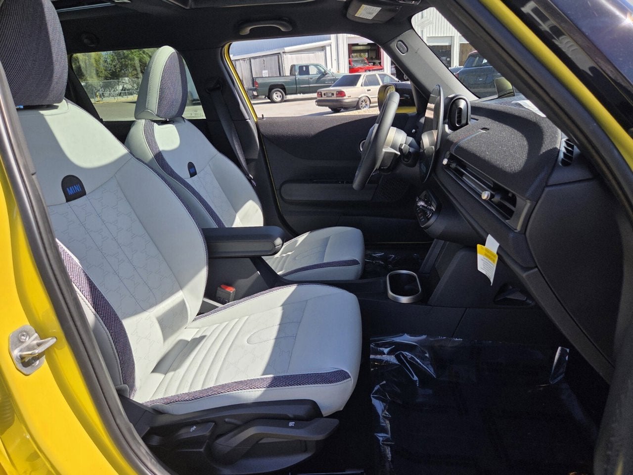 2026 MINI Hardtop 4 Door Cooper Oxford Edition