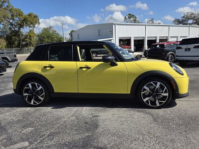 2026 MINI Hardtop 4 Door Cooper Oxford Edition