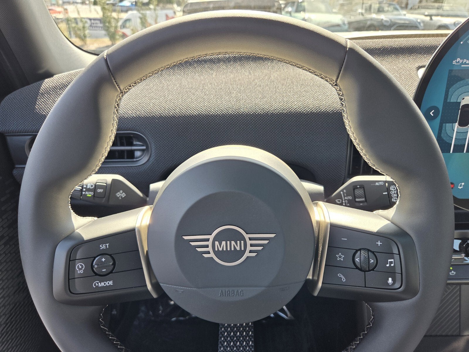 2026 MINI Hardtop 4 Door Cooper Oxford Edition