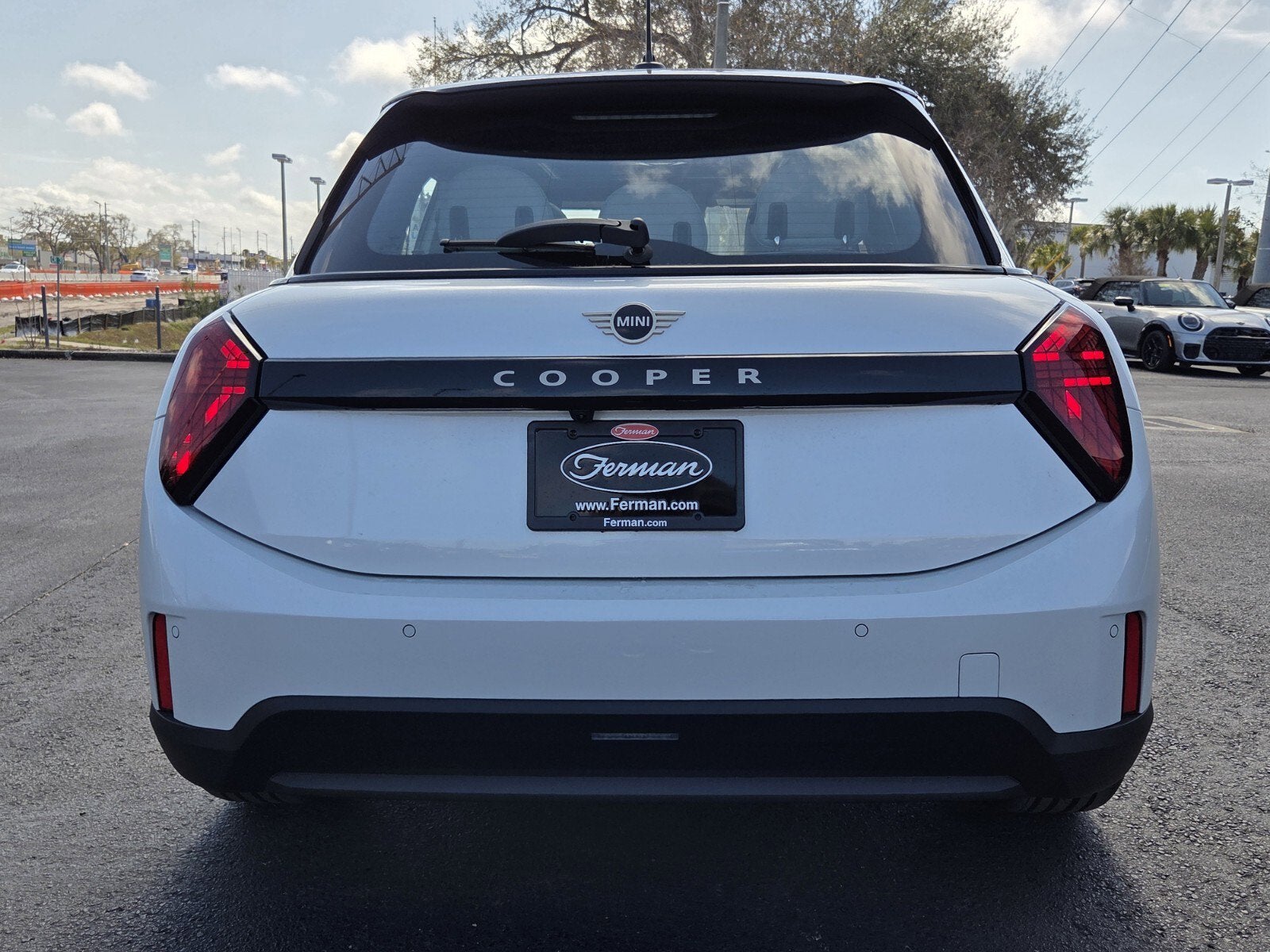 2026 MINI Hardtop 4 Door Cooper Oxford Edition