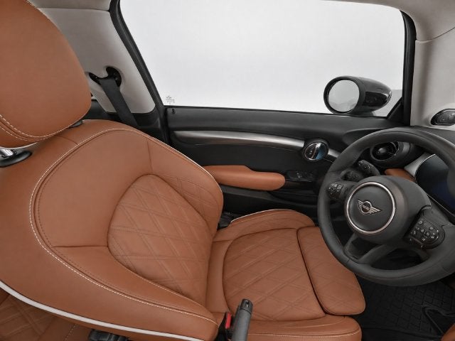 2024 MINI Cooper S Iconic