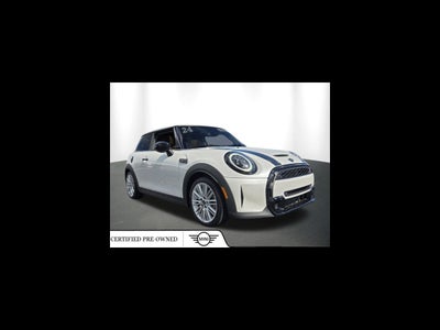 2024 MINI HARDTOP 2 DOOR Iconic