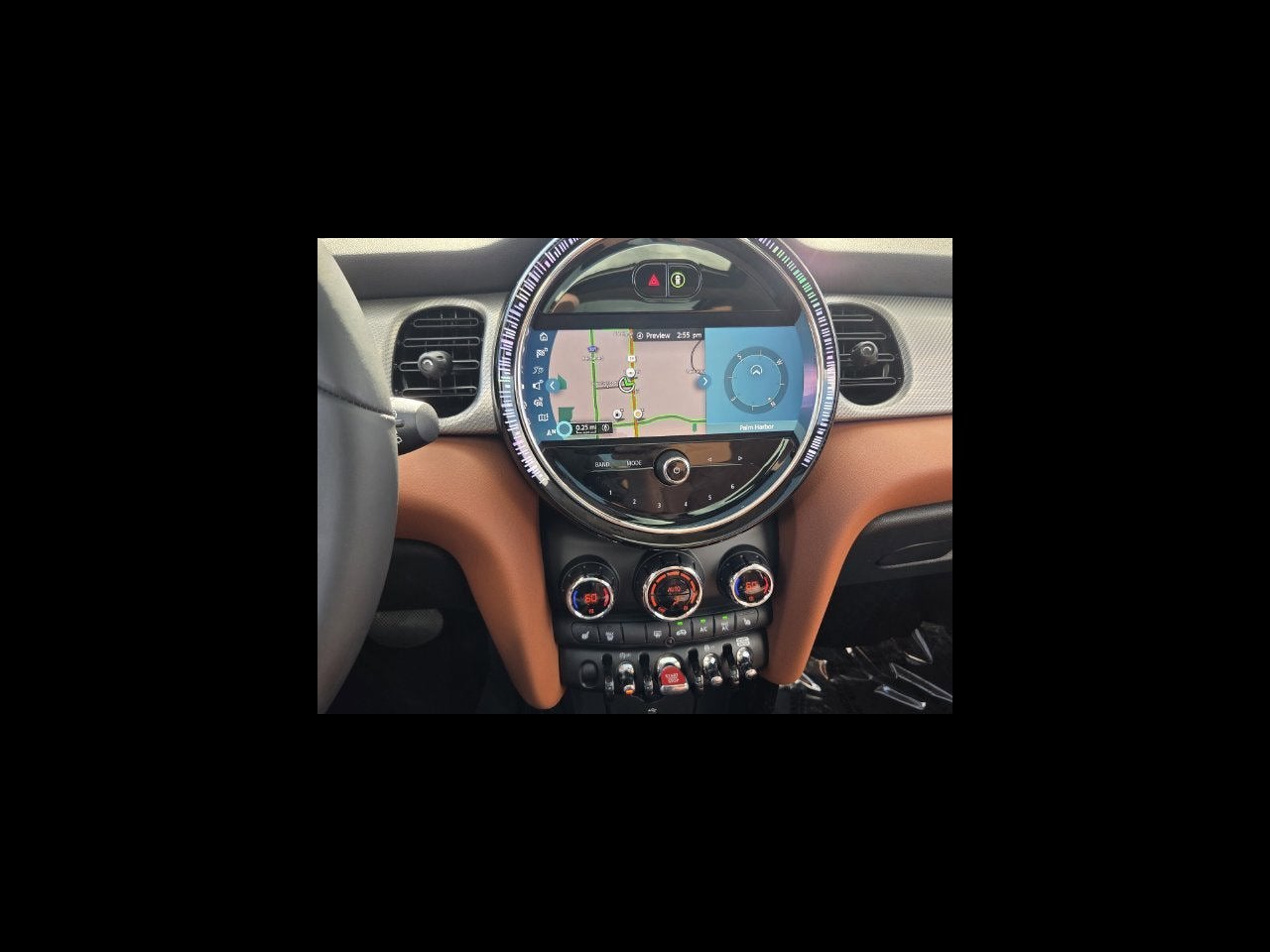 2024 MINI HARDTOP 2 DOOR Iconic