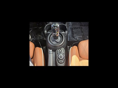 2024 MINI HARDTOP 2 DOOR Iconic