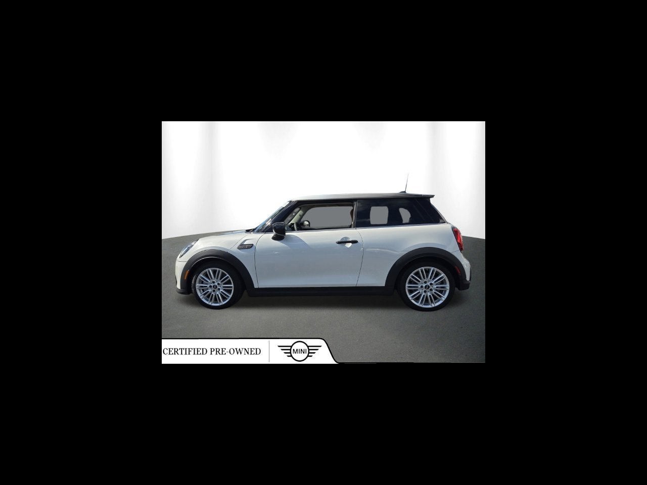 2024 MINI HARDTOP 2 DOOR Iconic