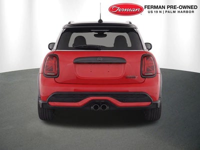 2024 MINI HARDTOP 2 DOOR Iconic
