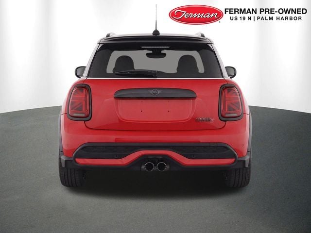 2024 MINI HARDTOP 2 DOOR Iconic