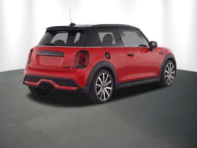 2024 MINI HARDTOP 2 DOOR Iconic