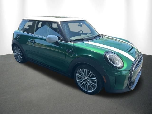 2022 MINI HARDTOP 2 DOOR ICONIC