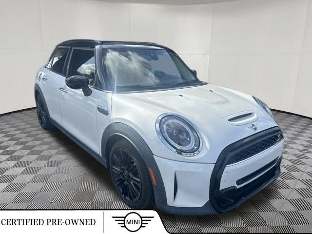 2024 MINI HARDTOP 4 DOOR SIGNATURE