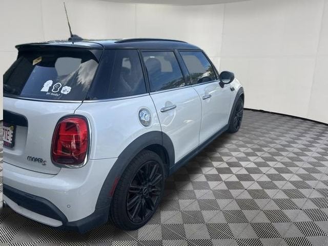 2024 MINI HARDTOP 4 DOOR SIGNATURE