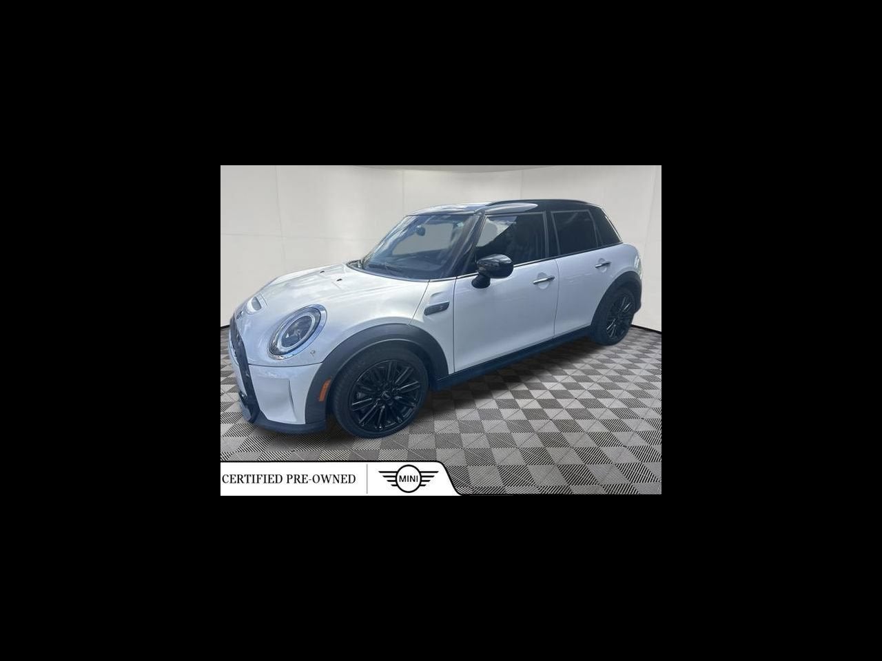 2024 MINI HARDTOP 4 DOOR SIGNATURE
