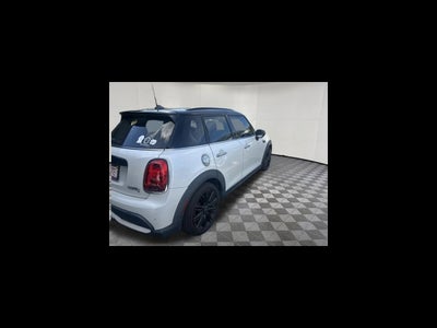 2024 MINI HARDTOP 4 DOOR SIGNATURE