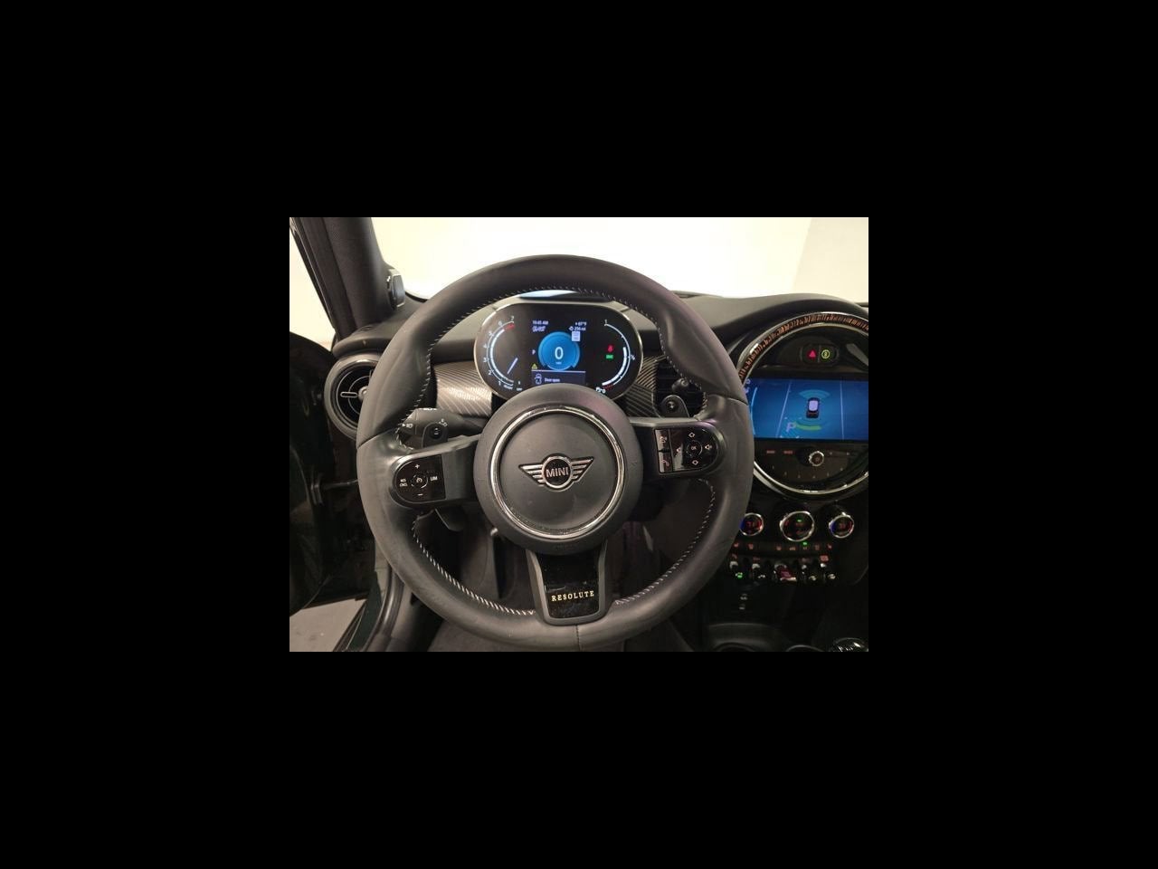 2023 MINI HARDTOP 4 DOOR Iconic