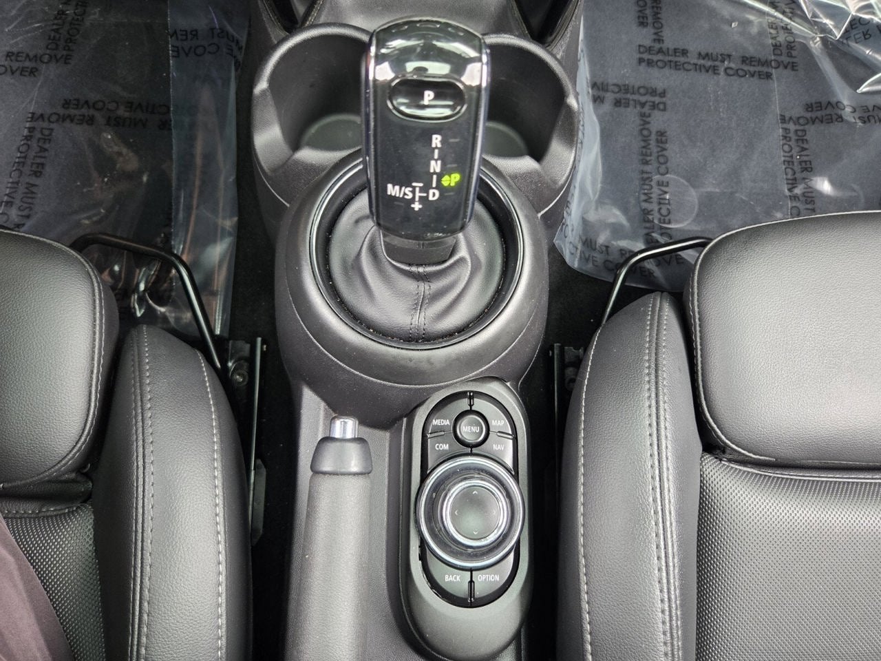 2022 MINI HARDTOP 4 DOOR SIGNATURE