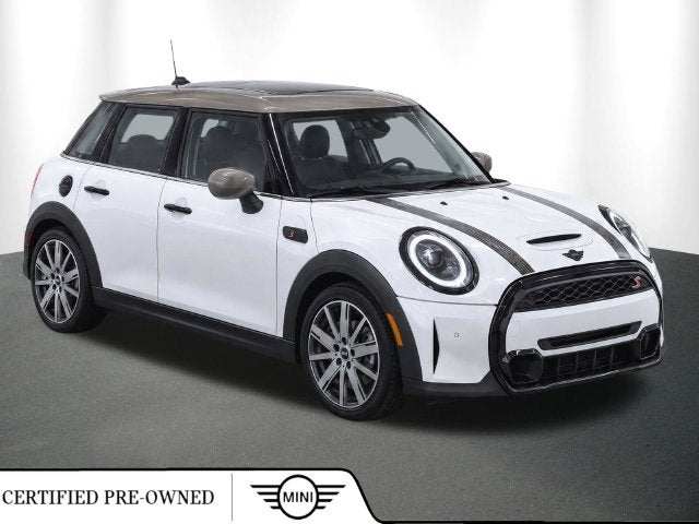 2024 MINI Hardtop 4 Door