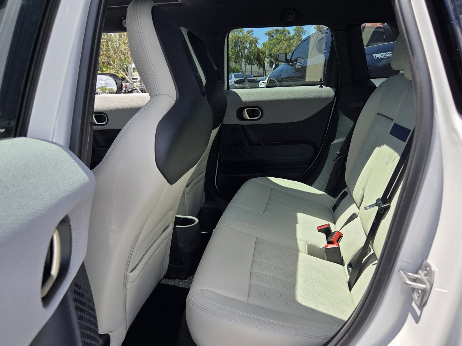 2026 MINI 4 DOOR ICONIC