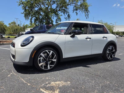 2026 MINI 4 DOOR ICONIC