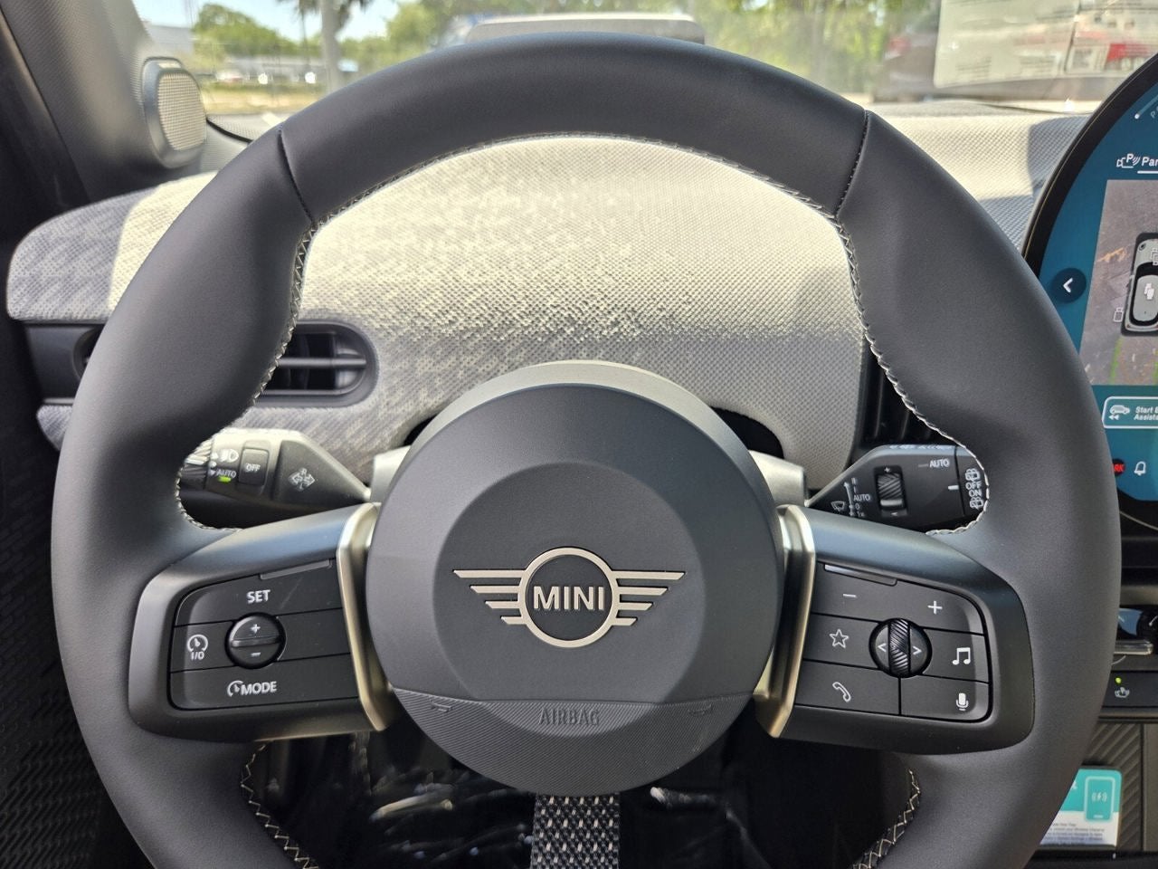2026 MINI 4 DOOR ICONIC