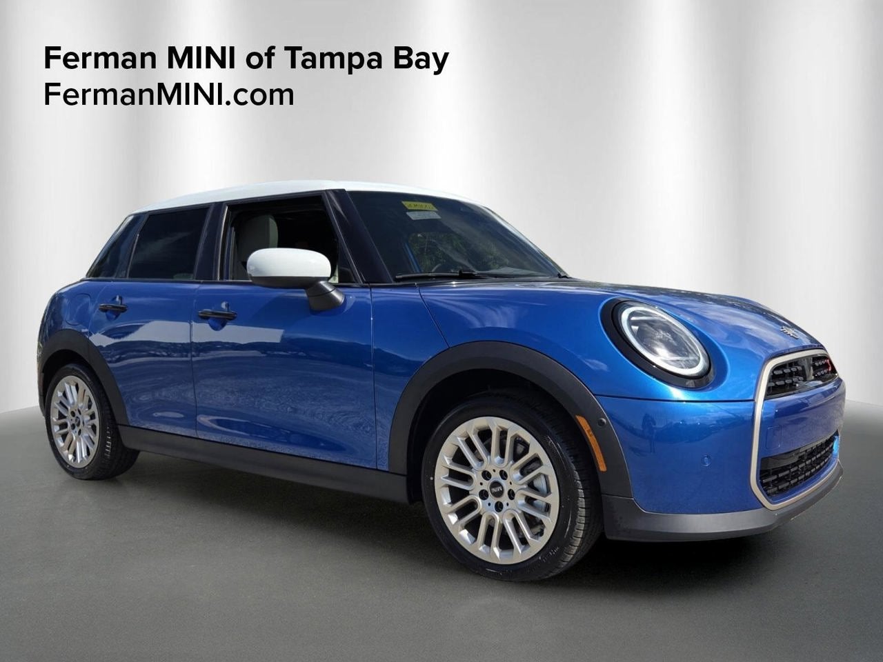 2026 MINI 4 DOOR SIGNATURE PLUS