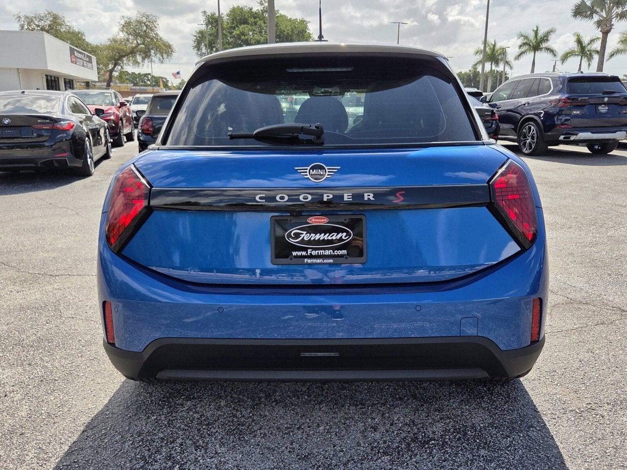 2026 MINI 4 DOOR SIGNATURE PLUS