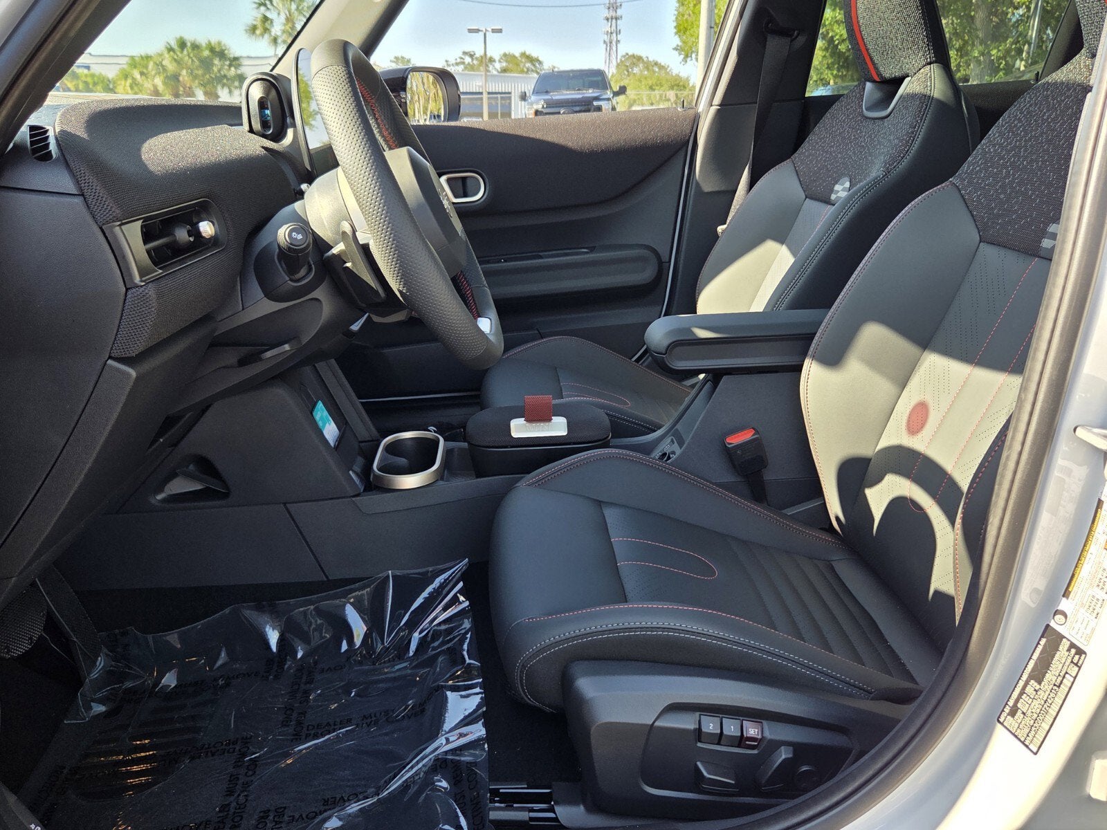 2026 MINI 4 DOOR ICONIC