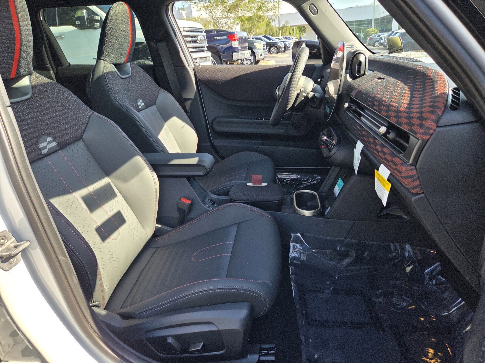 2026 MINI 4 DOOR ICONIC
