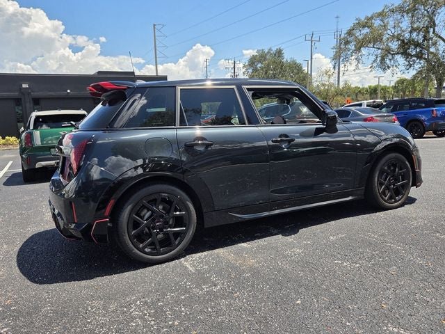 2026 MINI 4 DOOR ICONIC