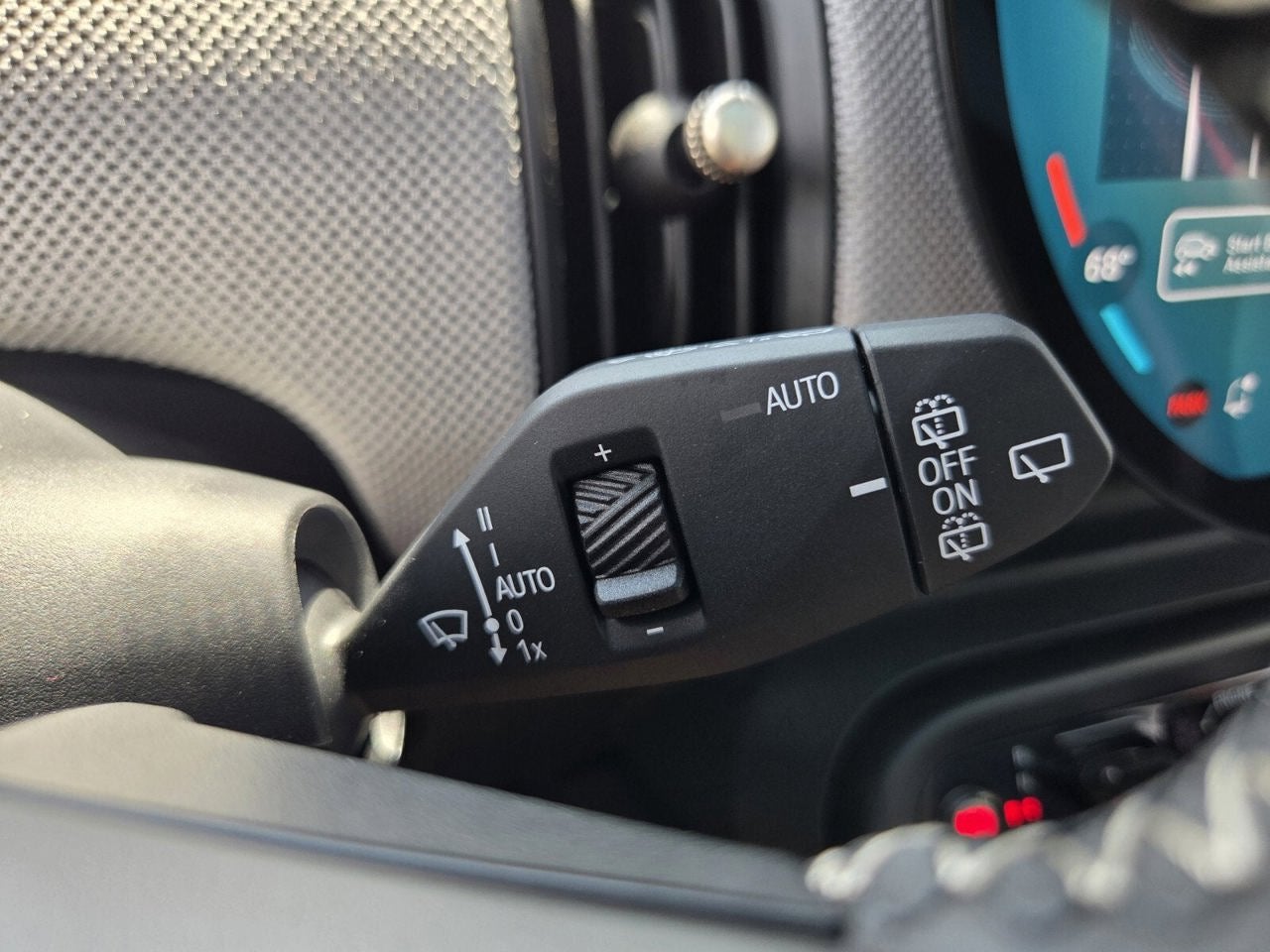 2026 MINI 4 DOOR SIGNATURE PLUS