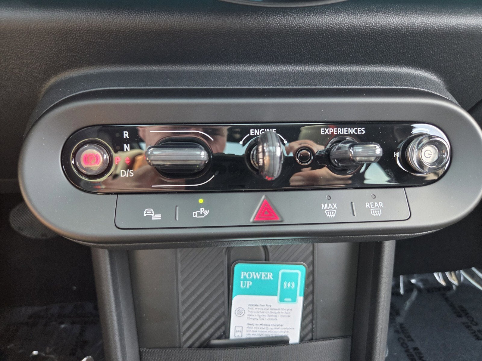 2026 MINI 4 DOOR ICONIC