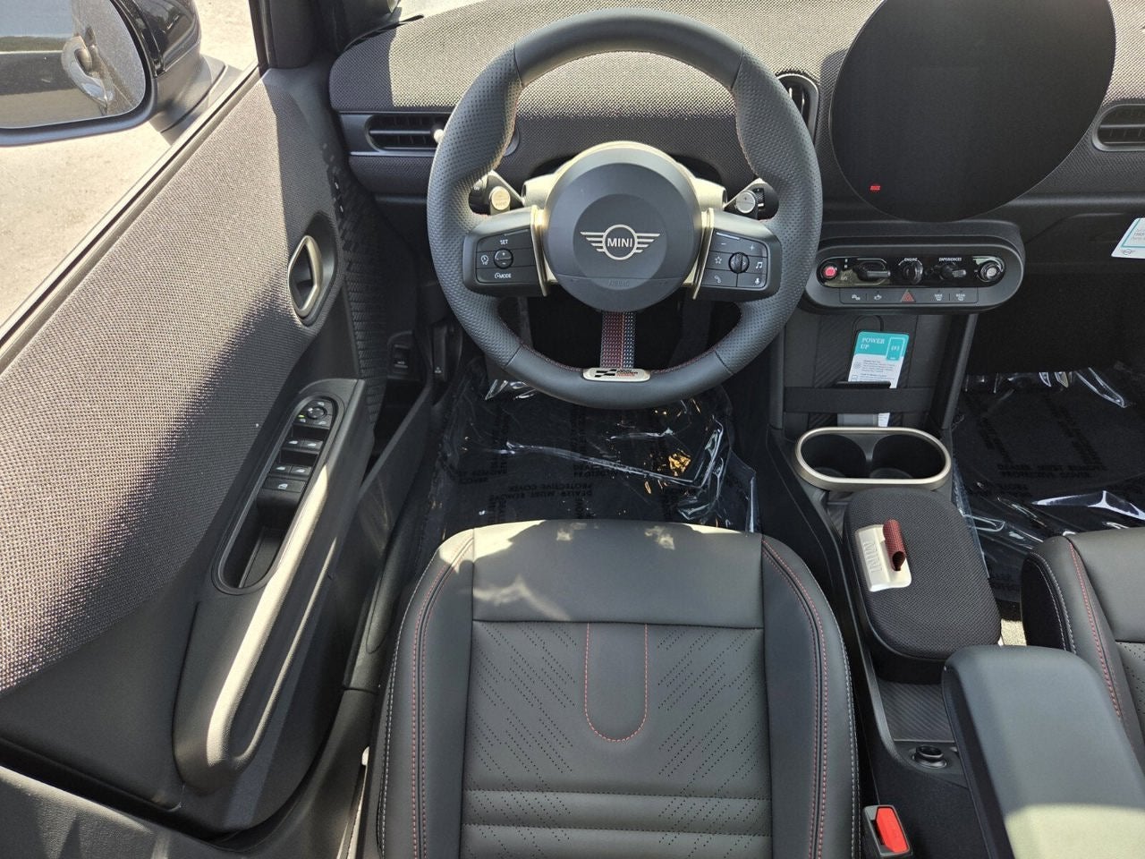 2026 MINI 4 DOOR ICONIC