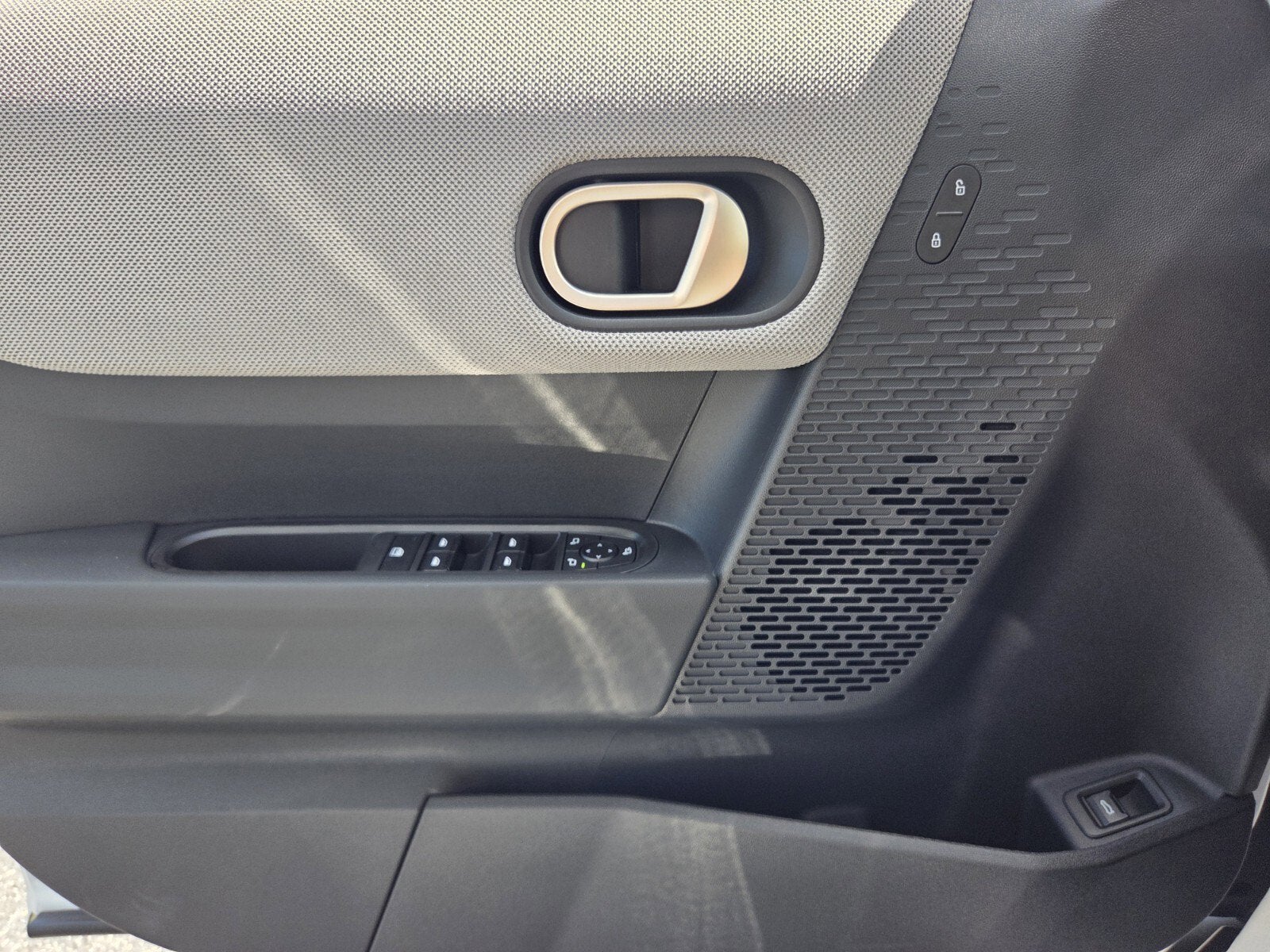 2026 MINI 4 DOOR SIGNATURE PLUS