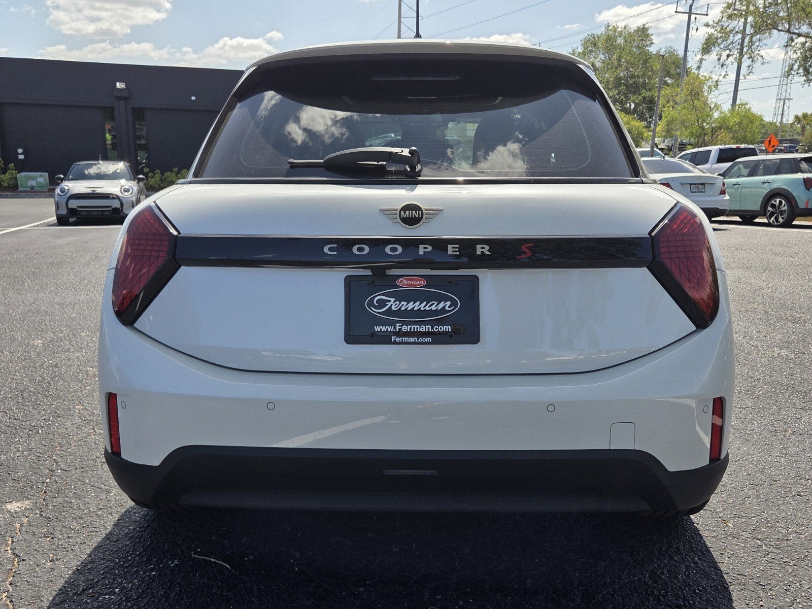 2026 MINI 4 DOOR SIGNATURE PLUS