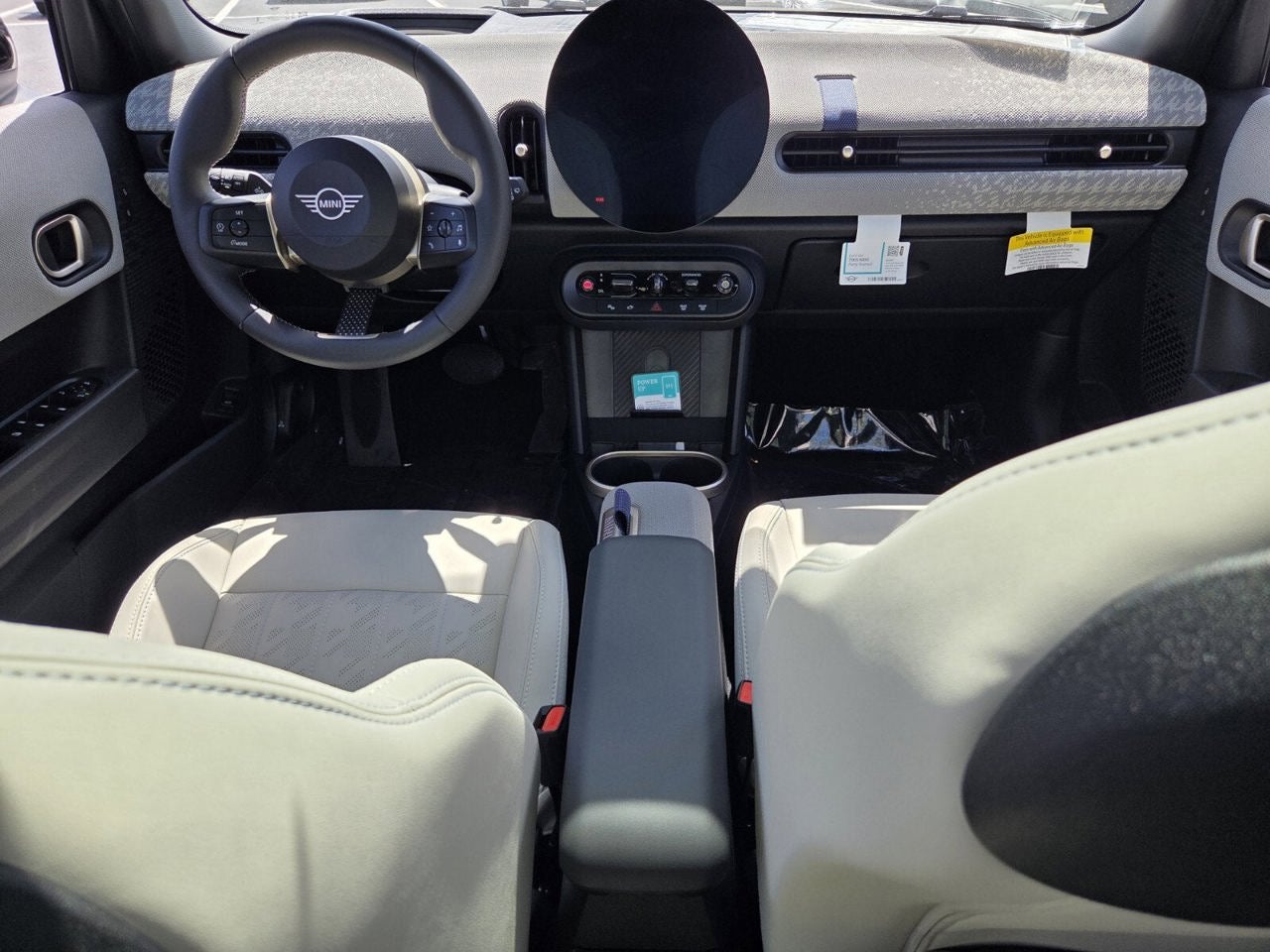 2026 MINI 4 DOOR SIGNATURE PLUS