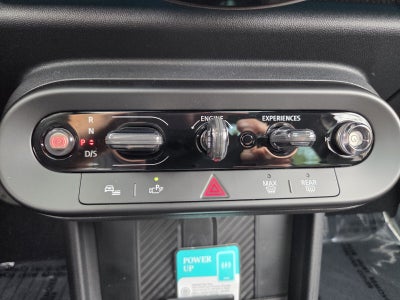 2026 MINI 4 DOOR ICONIC