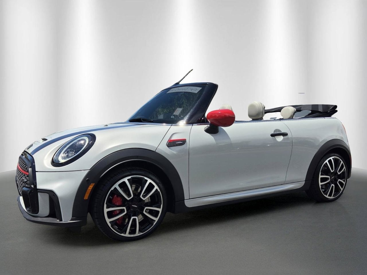 2023 MINI CONVERTIBLE Iconic