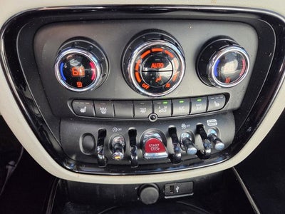 2024 MINI CLUBMAN Signature