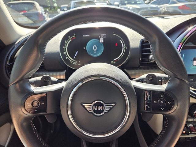 2024 MINI CLUBMAN Signature