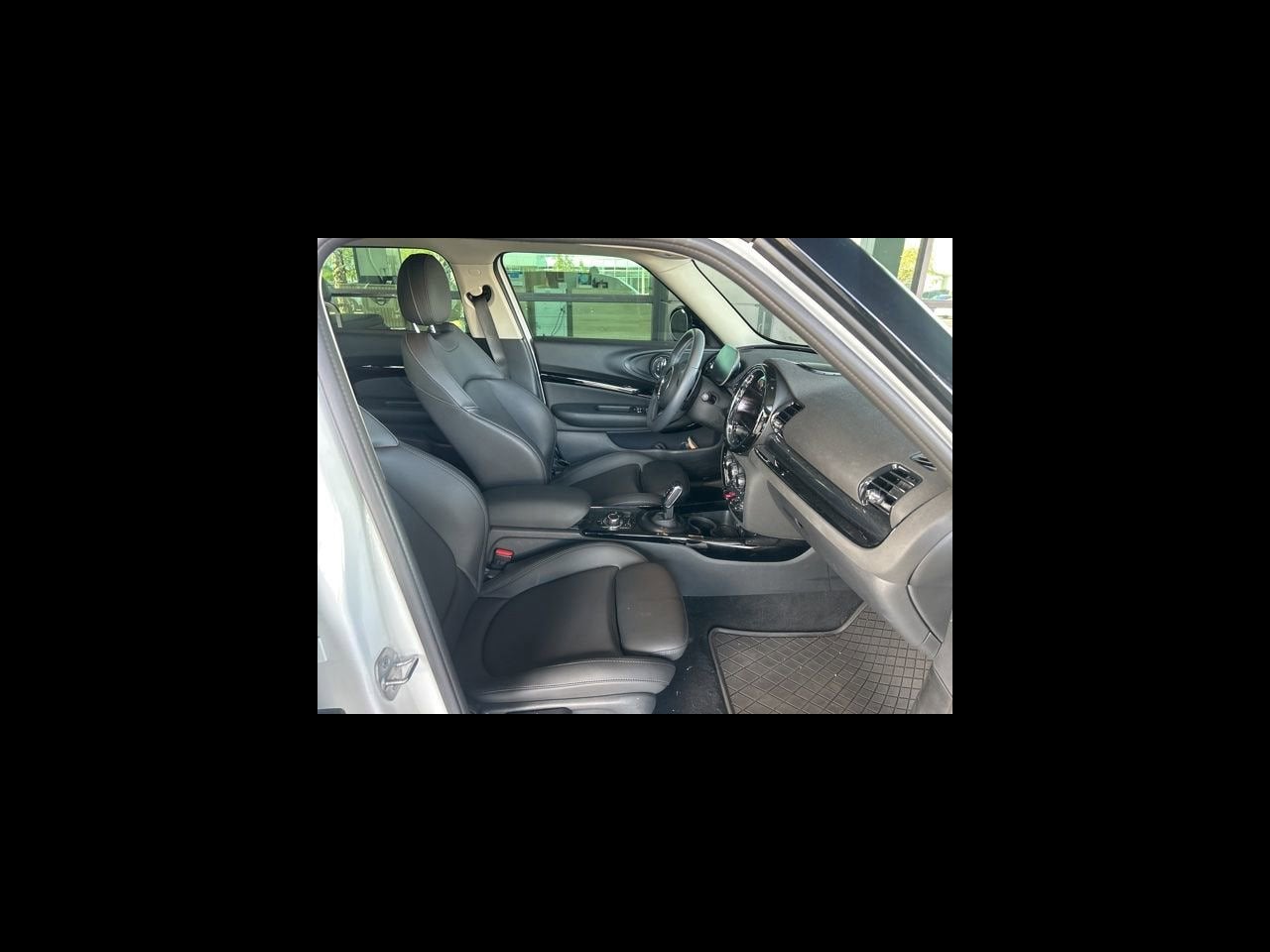 2024 MINI CLUBMAN Cooper S