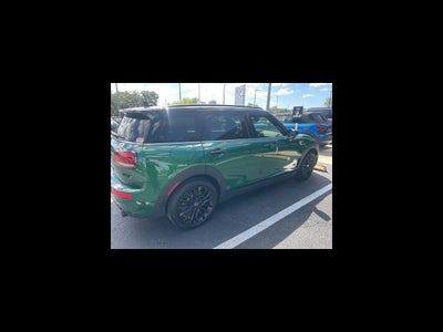 2022 MINI CLUBMAN SIGNATURE