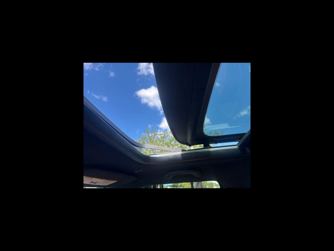 2022 MINI CLUBMAN SIGNATURE