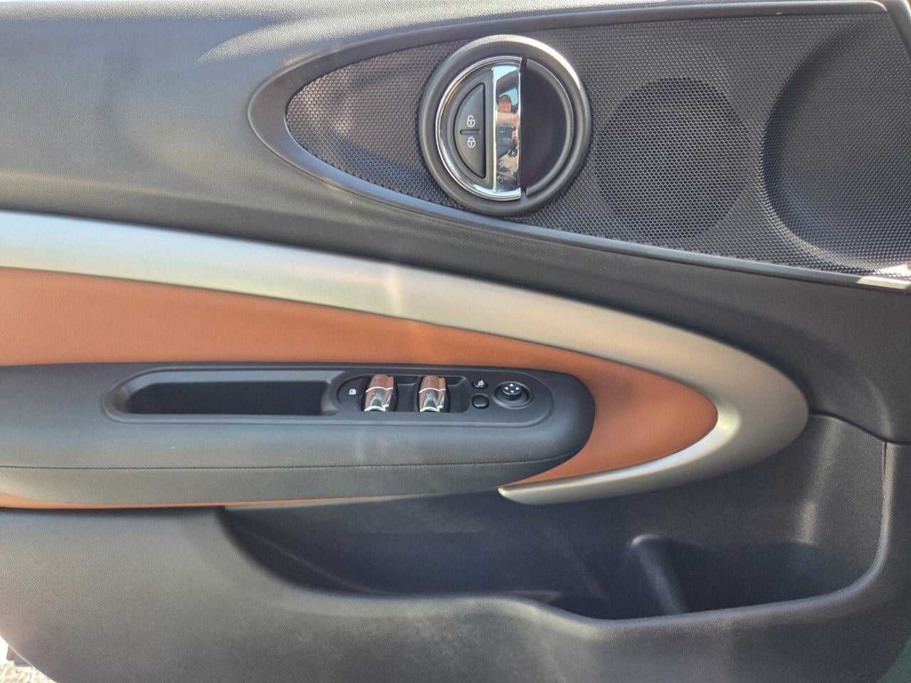 2022 MINI CLUBMAN SIGNATURE