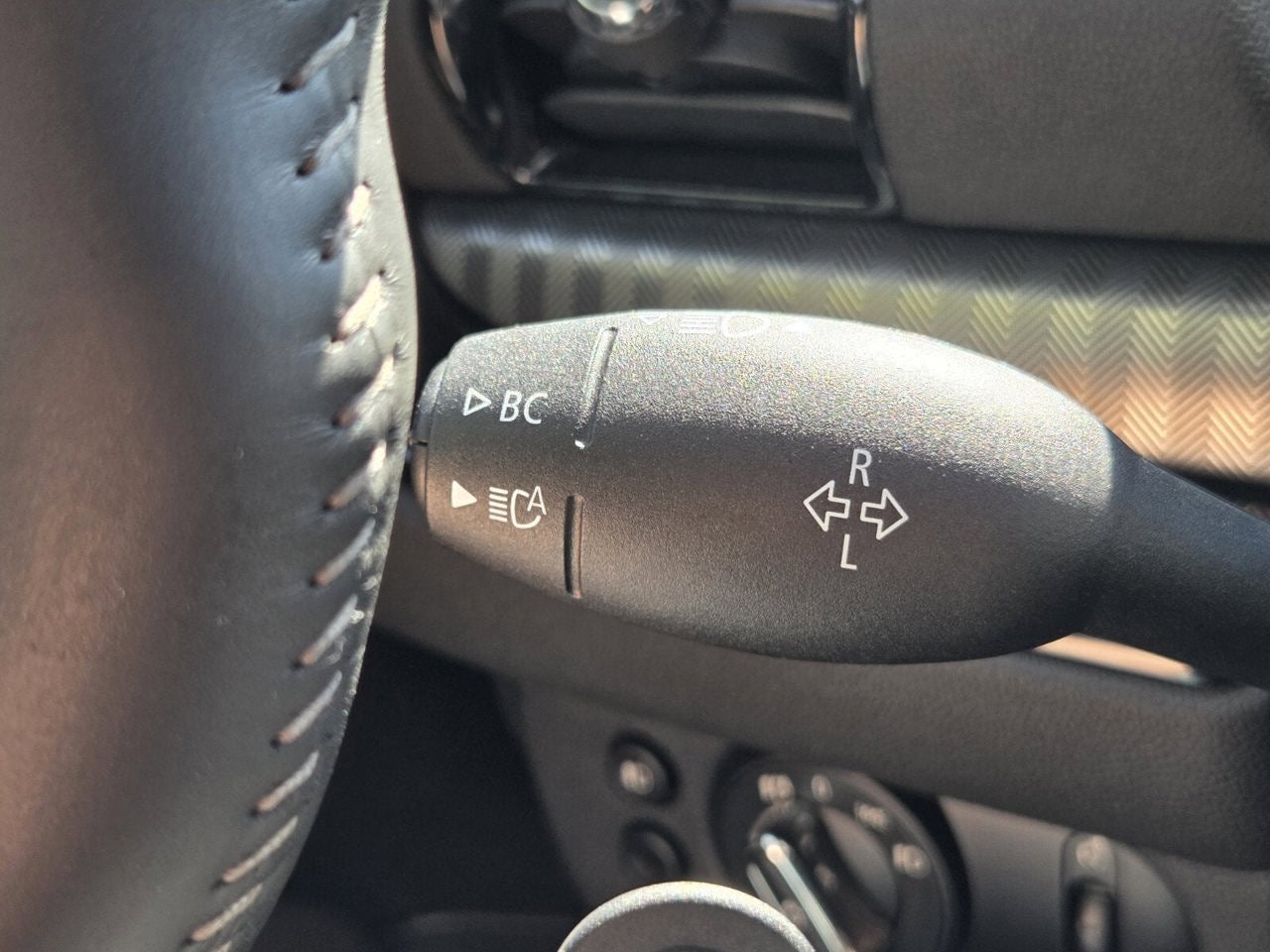 2022 MINI CLUBMAN SIGNATURE